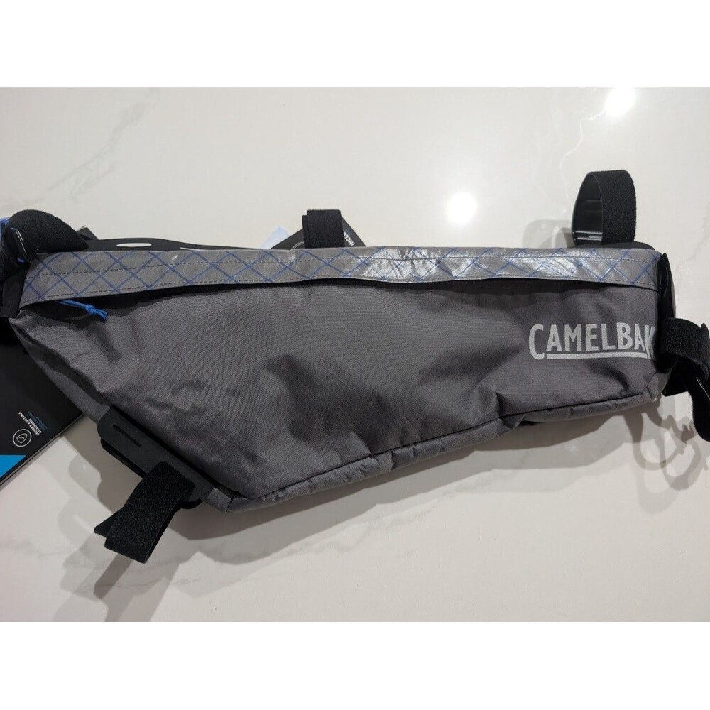 CAMELBAK M.U.L.E. Frame Pack Large Quick Stow 2L Bicycle Bike Reservoir Grey - Picture 5 of 11